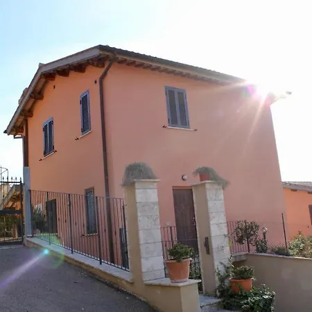 Il Pesco 46 Apartment *