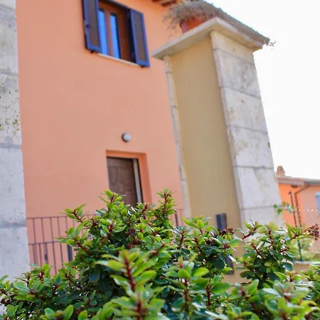 Apartment Il Pesco 46 *